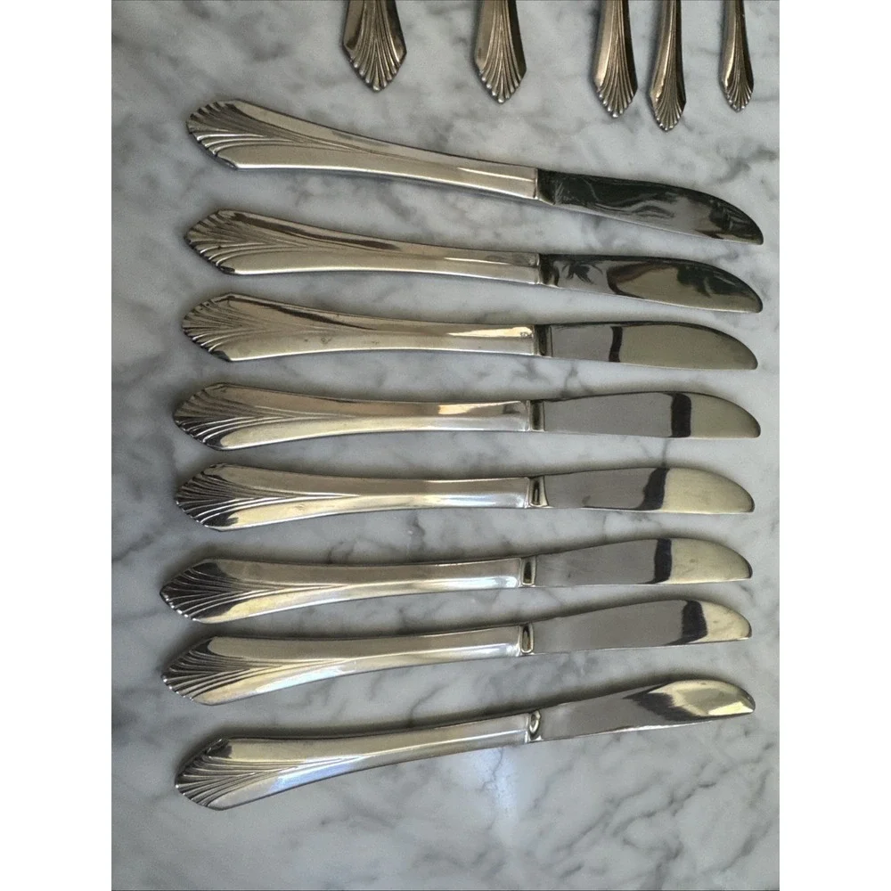 Claridge/Masterpiece Rogers Bros. Silverplate 45 Pieces Serving Pieces 8 Place S